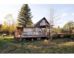 42 Ch. Du Lac-lawless, Litchfield, QC J0X1K0 Photo 13