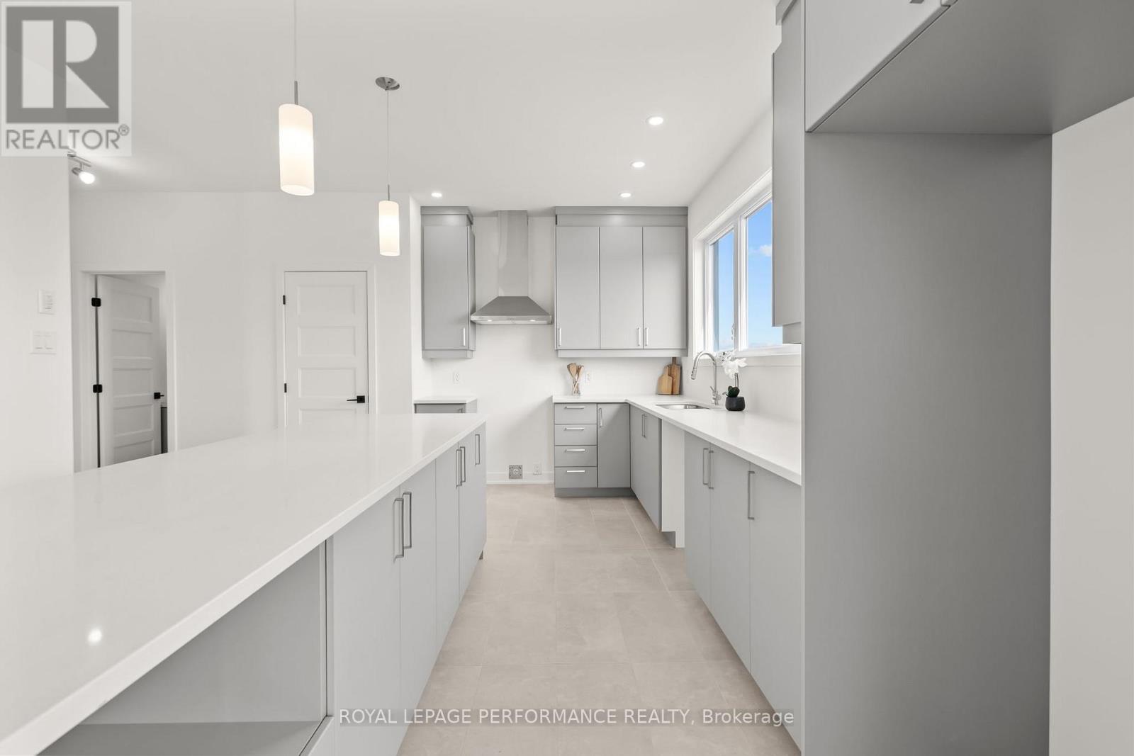 235 BOURDEAU BOULEVARD - 16