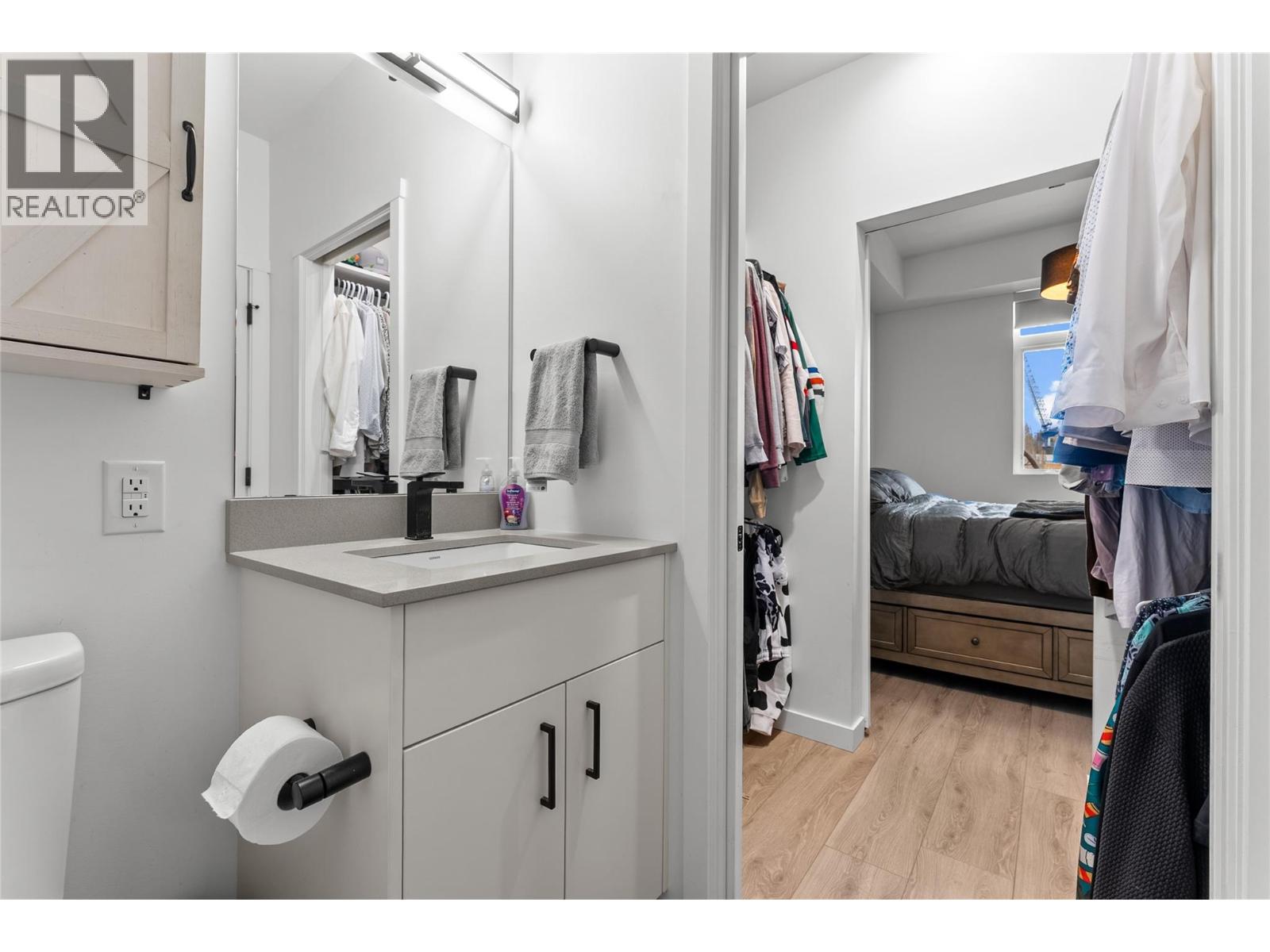 609 660 Cawston Avenue North, Kelowna