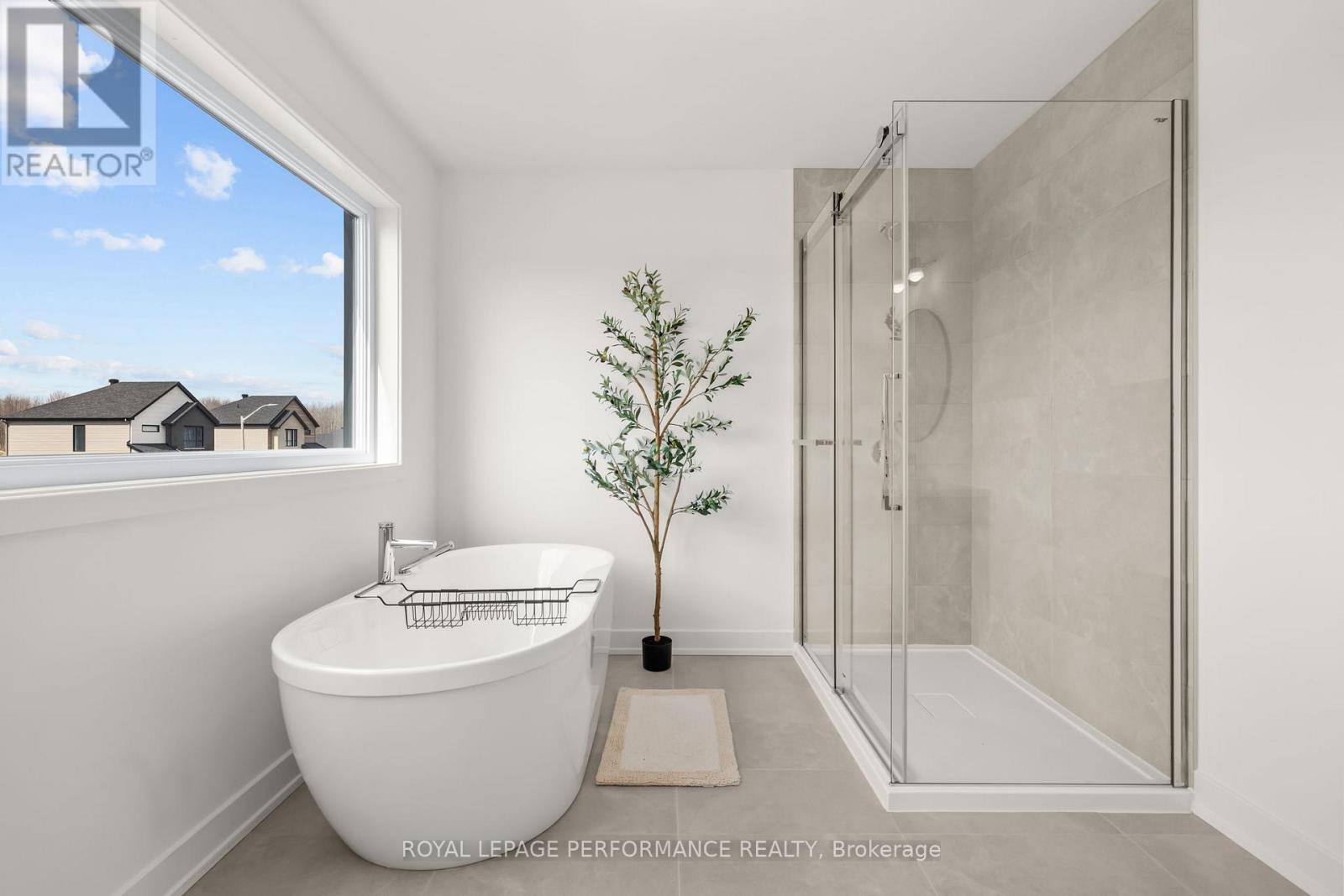 235 BOURDEAU BOULEVARD - 24