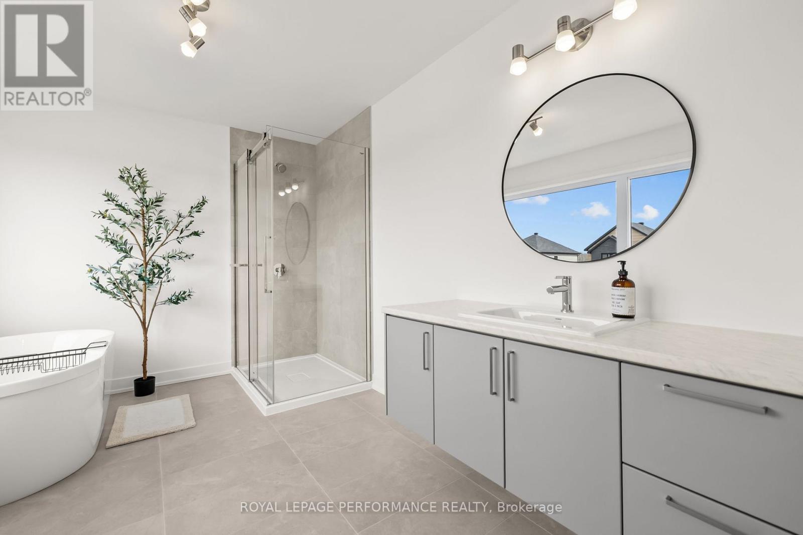 235 BOURDEAU BOULEVARD - 23