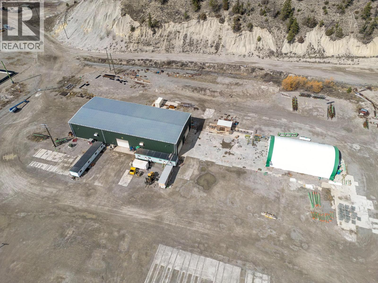  9100 Grainger Road, Canal Flats