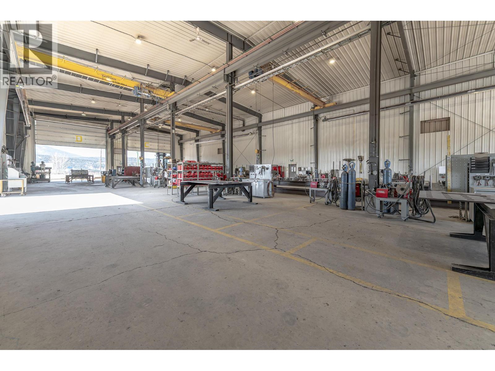  9100 Grainger Road, Canal Flats