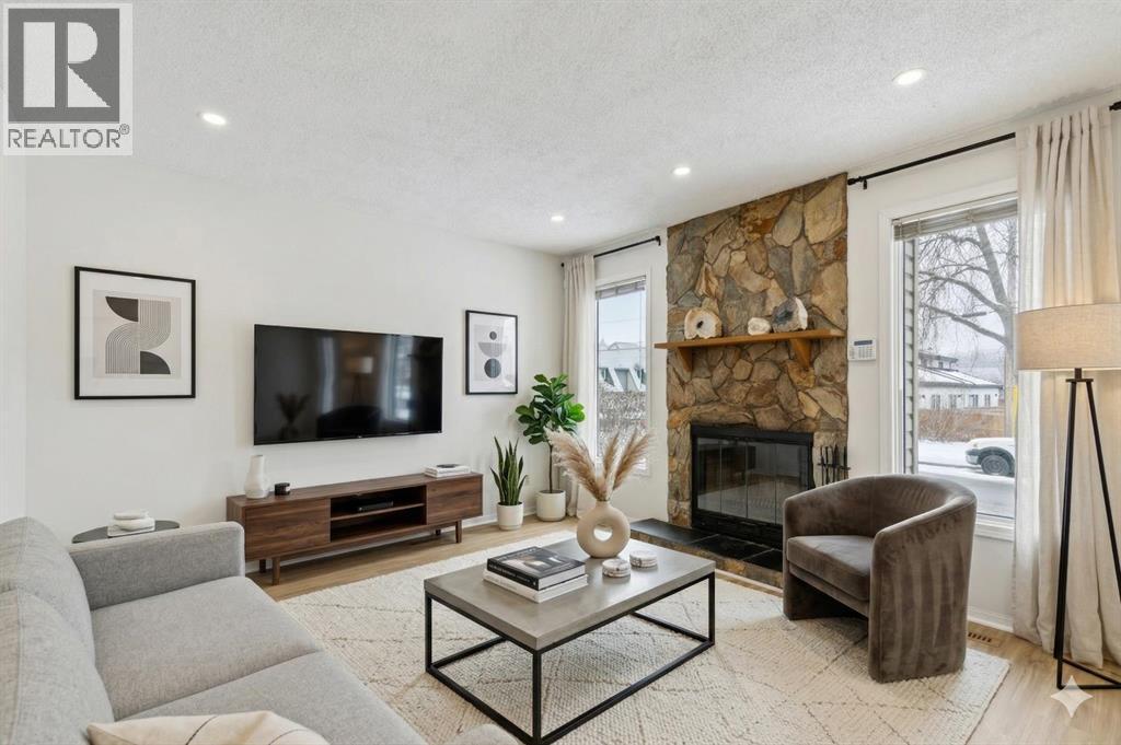 Single Family House for Sale in  Montgomery Avenue NW Montgomery Calgary 