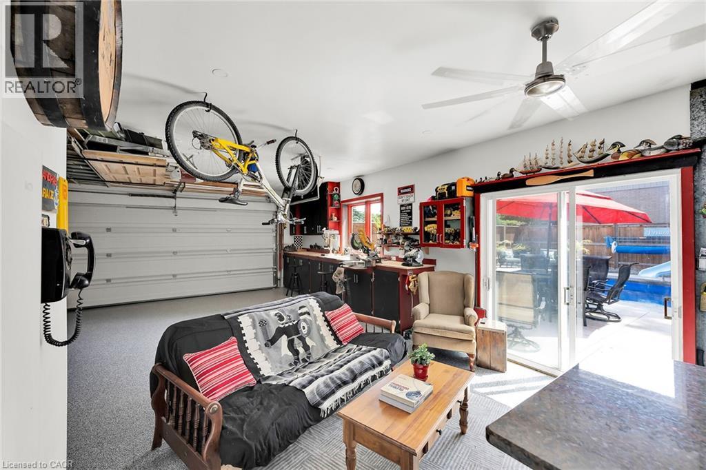 8 BENDAMERE DRIVE - 29