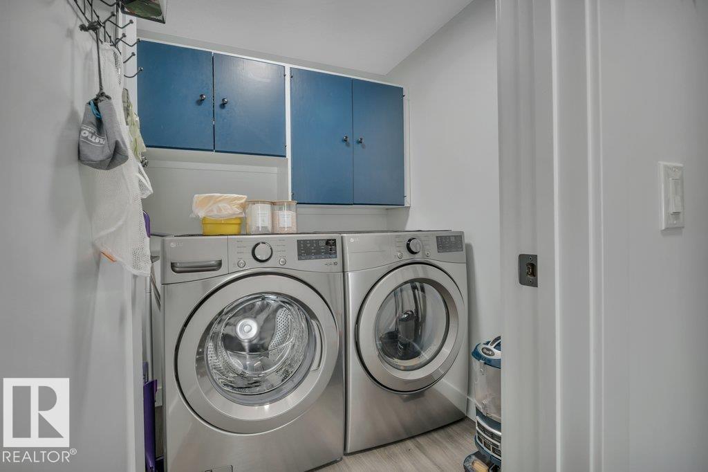 10721 33A AV NW, Edmonton