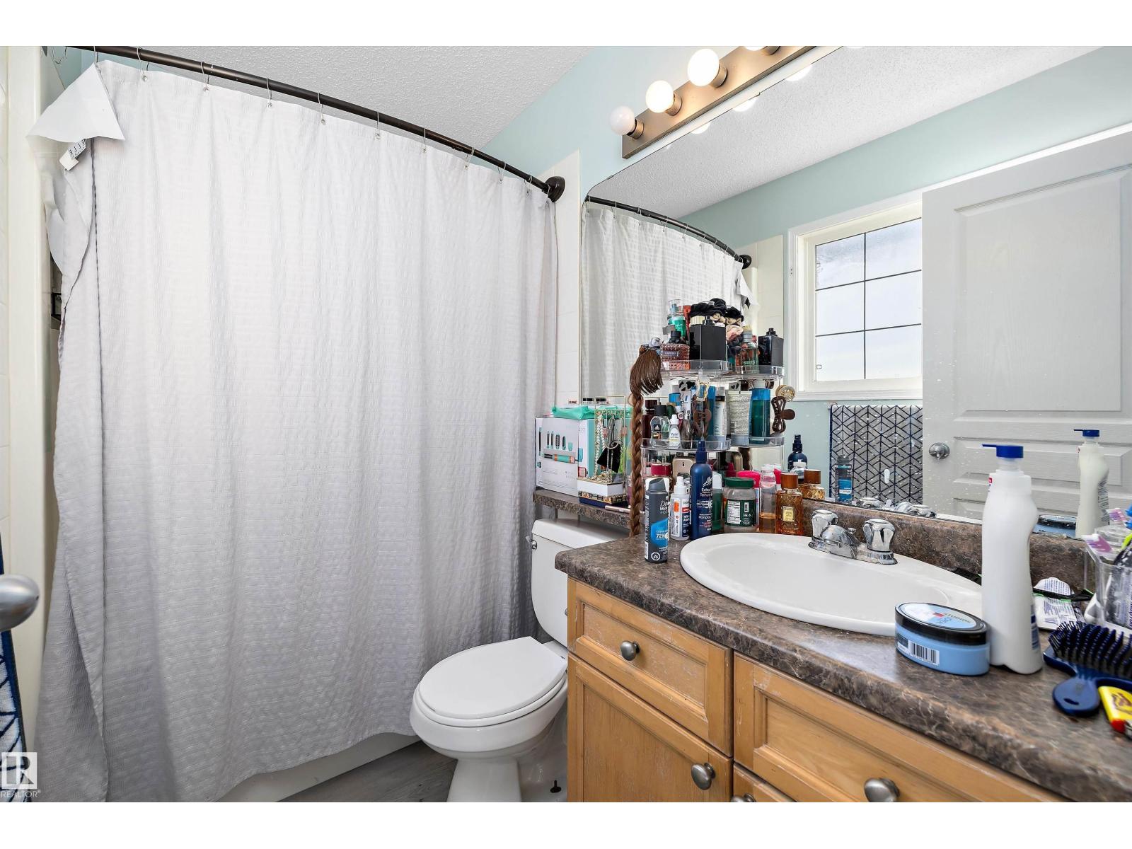 16304 43 ST NW, Edmonton