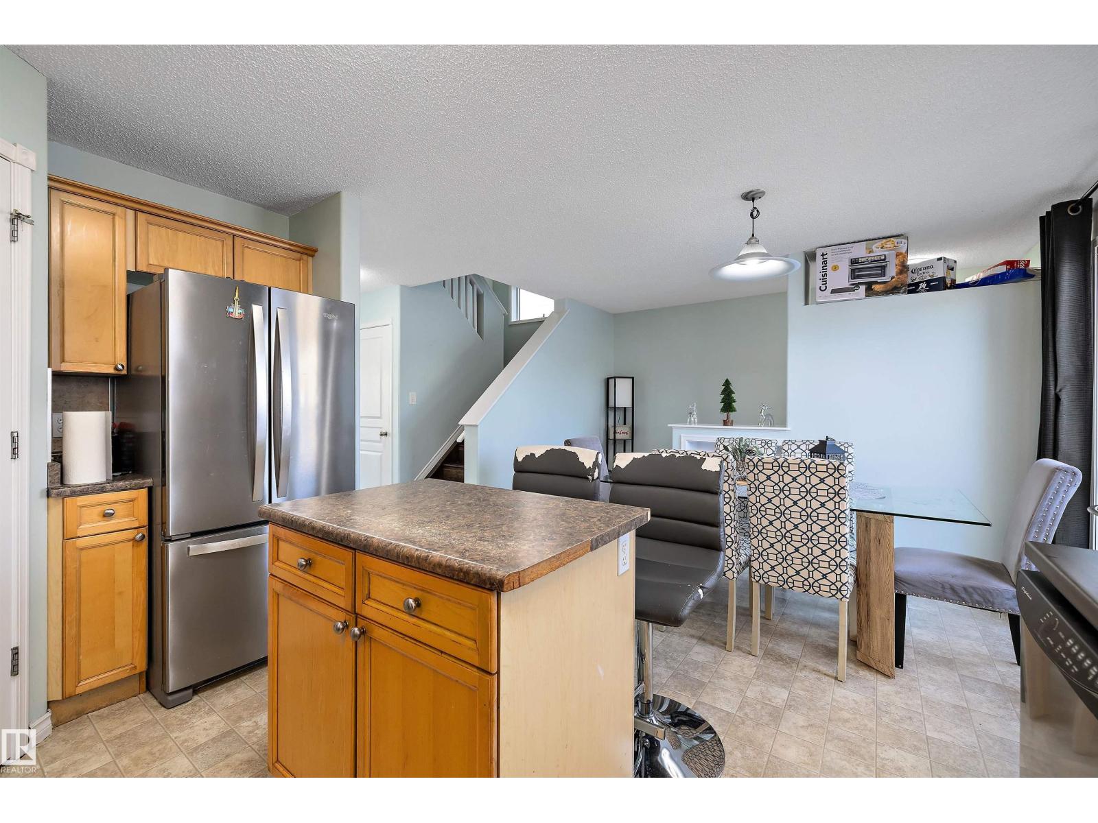 16304 43 ST NW, Edmonton