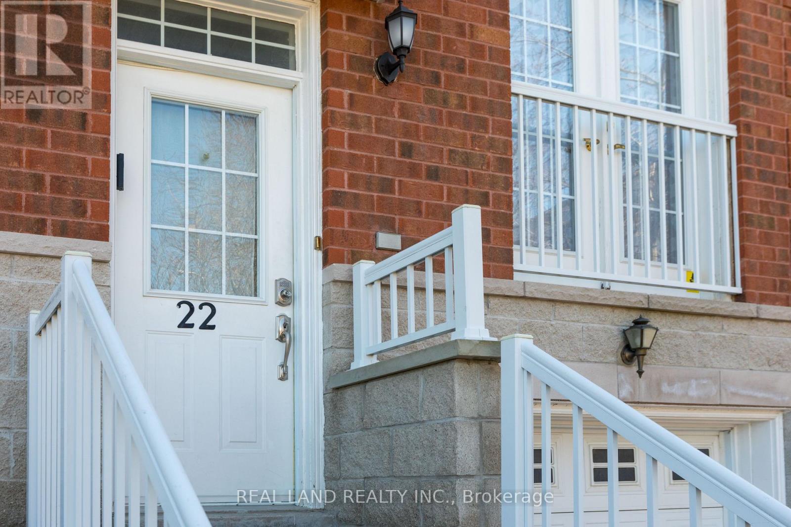 22 LORING DOOLITTLE COURT - 2