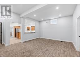 271 Main Street, Central Huron, ON N0M2H0 Photo 18