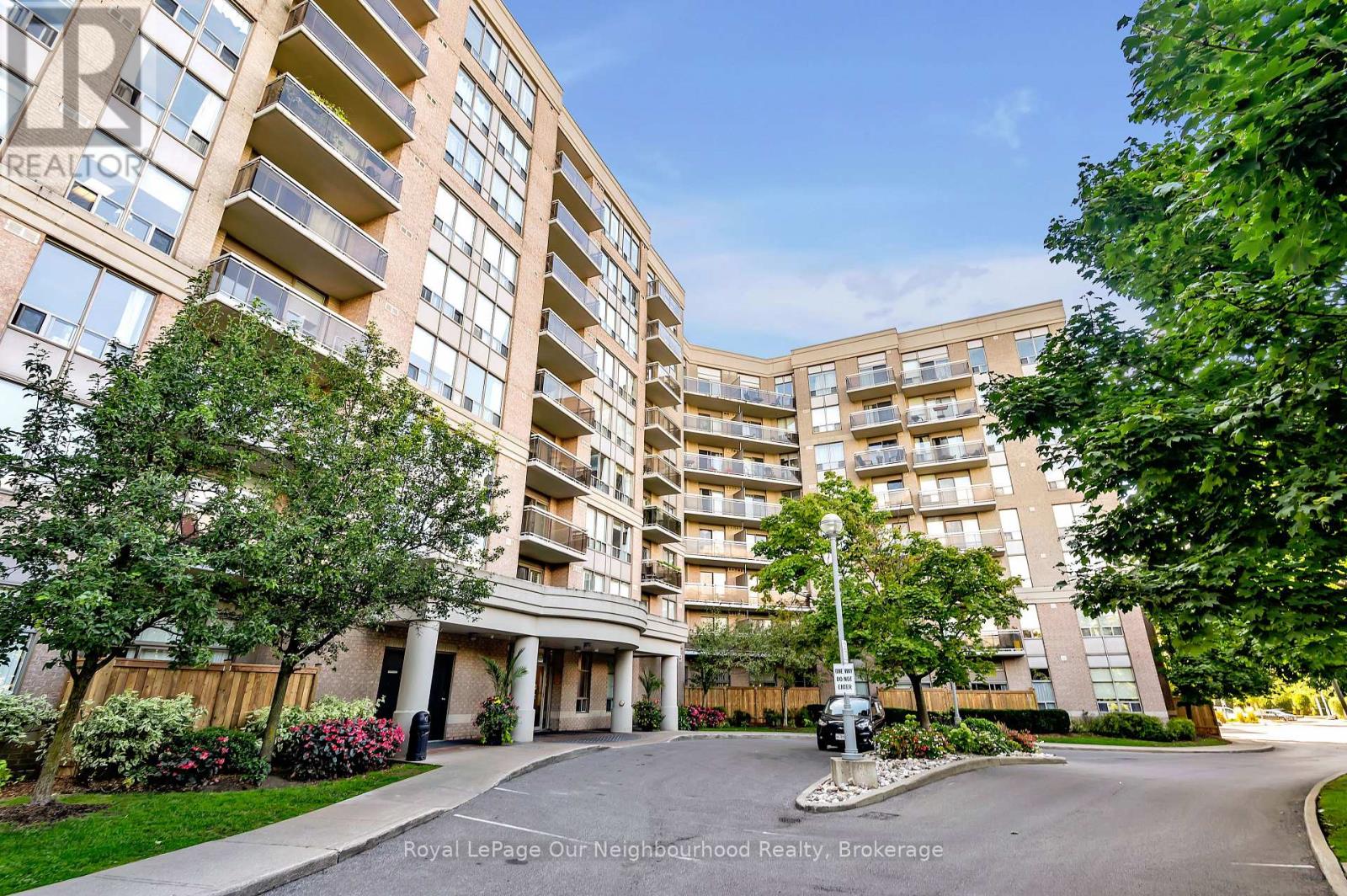 #813 1720 EGLINTON AVENUE E - 1