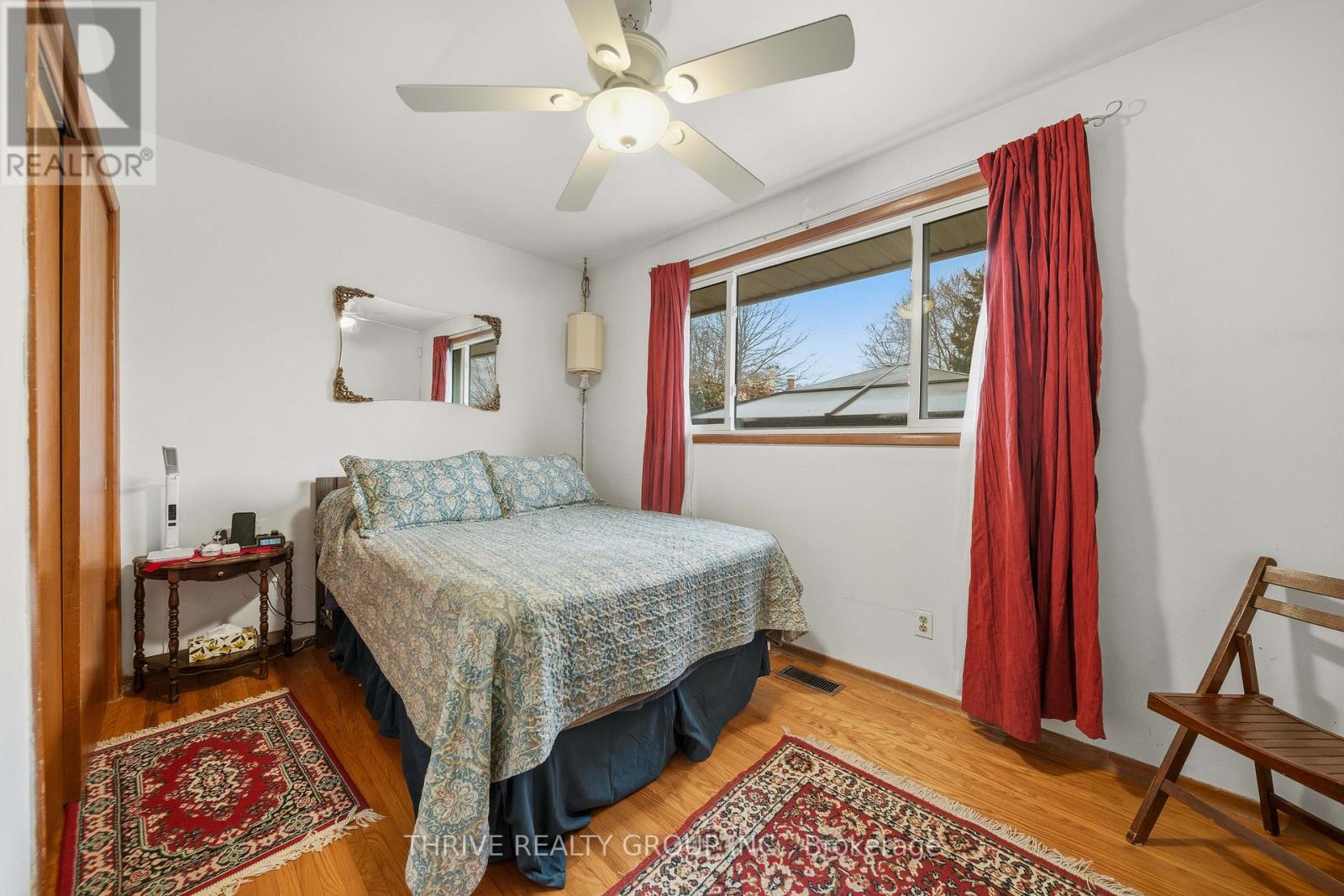 6 SOUTHWOOD CRESCENT - 21