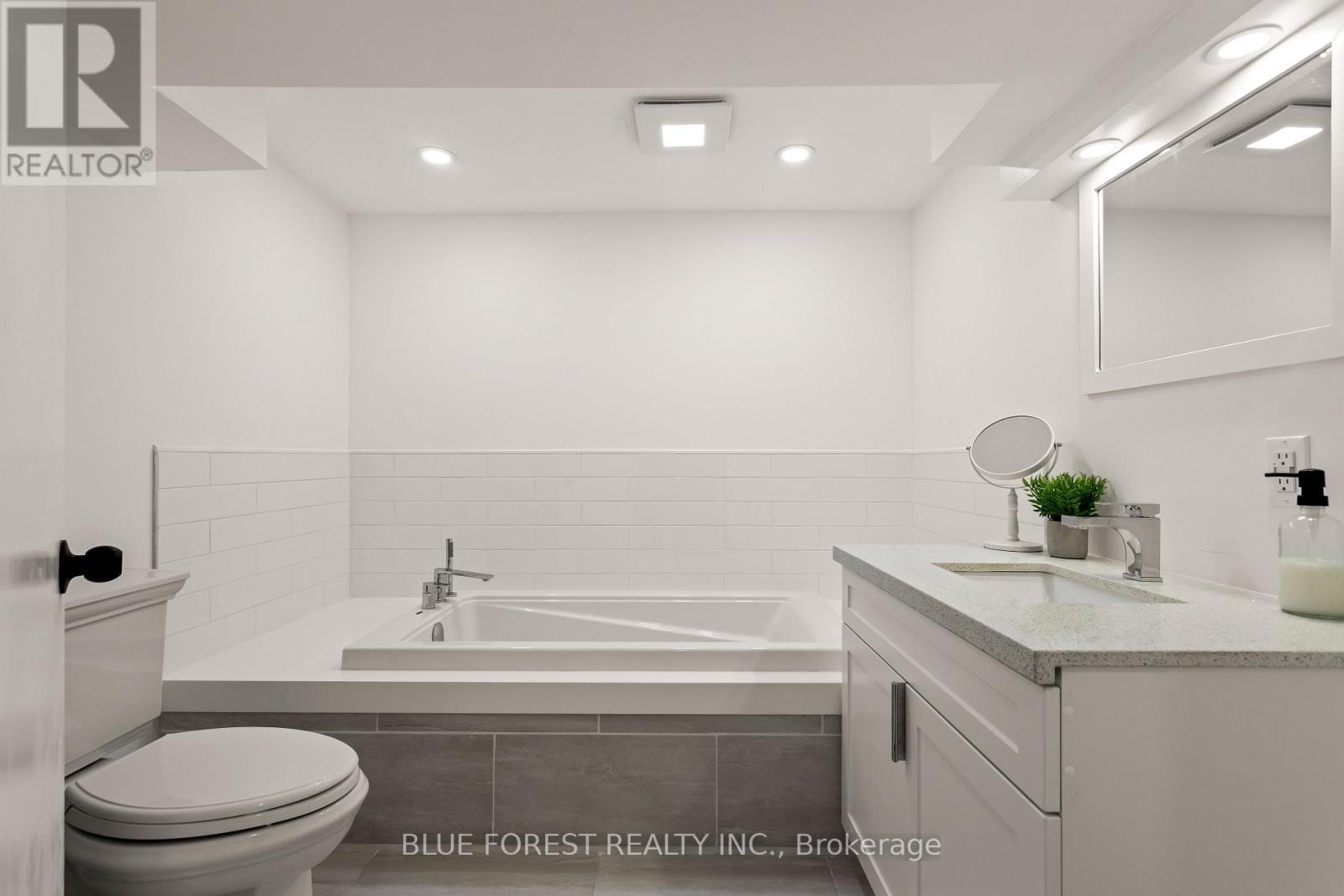 6742 JAMES STREET Property Photo