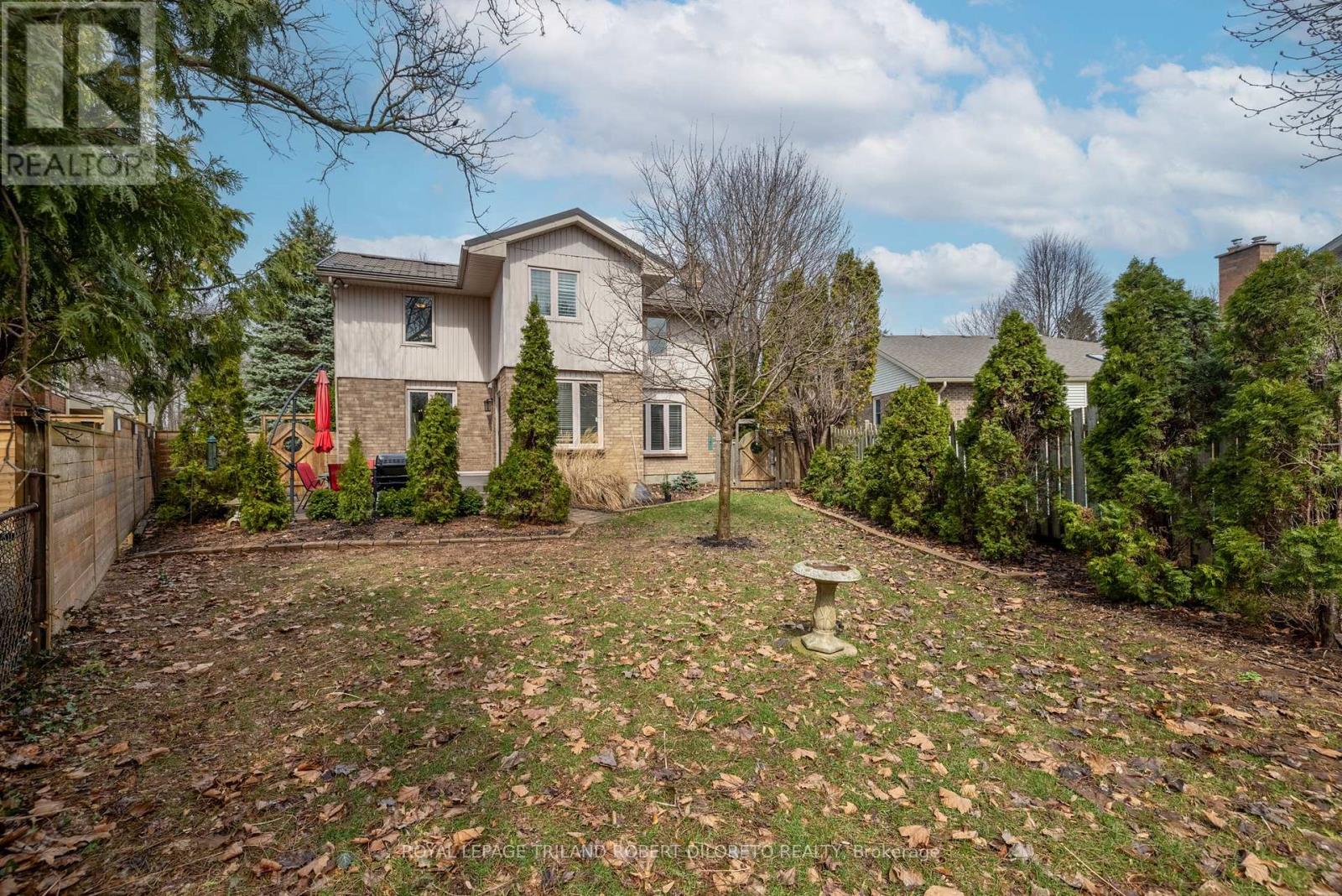 66 CHALFONT CRESCENT Property Photo