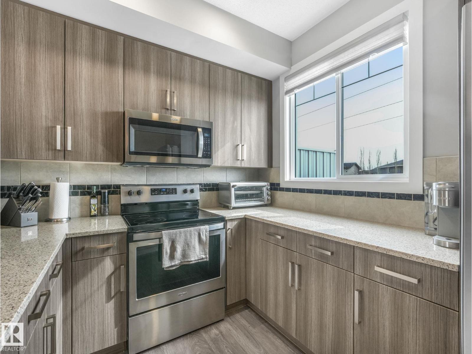 #23 13139 205 ST NW, Edmonton