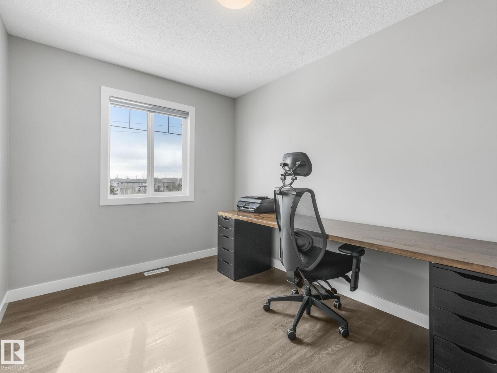 #23 13139 205 ST NW, Edmonton