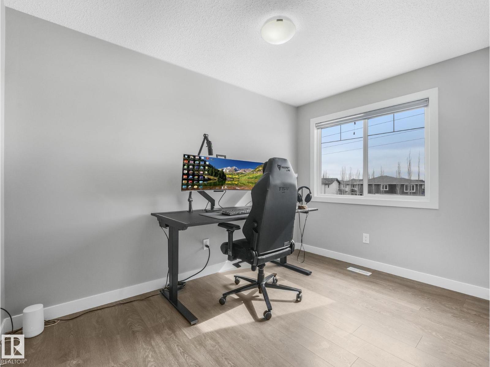 #23 13139 205 ST NW, Edmonton