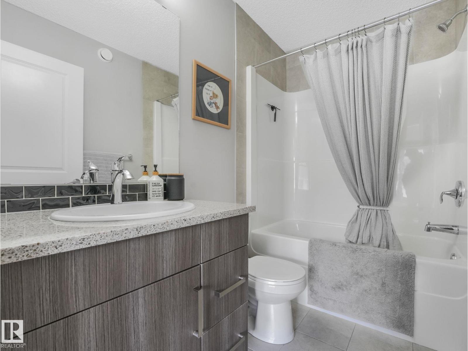 #23 13139 205 ST NW, Edmonton