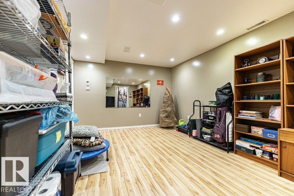 3010 108 ST NW, Edmonton