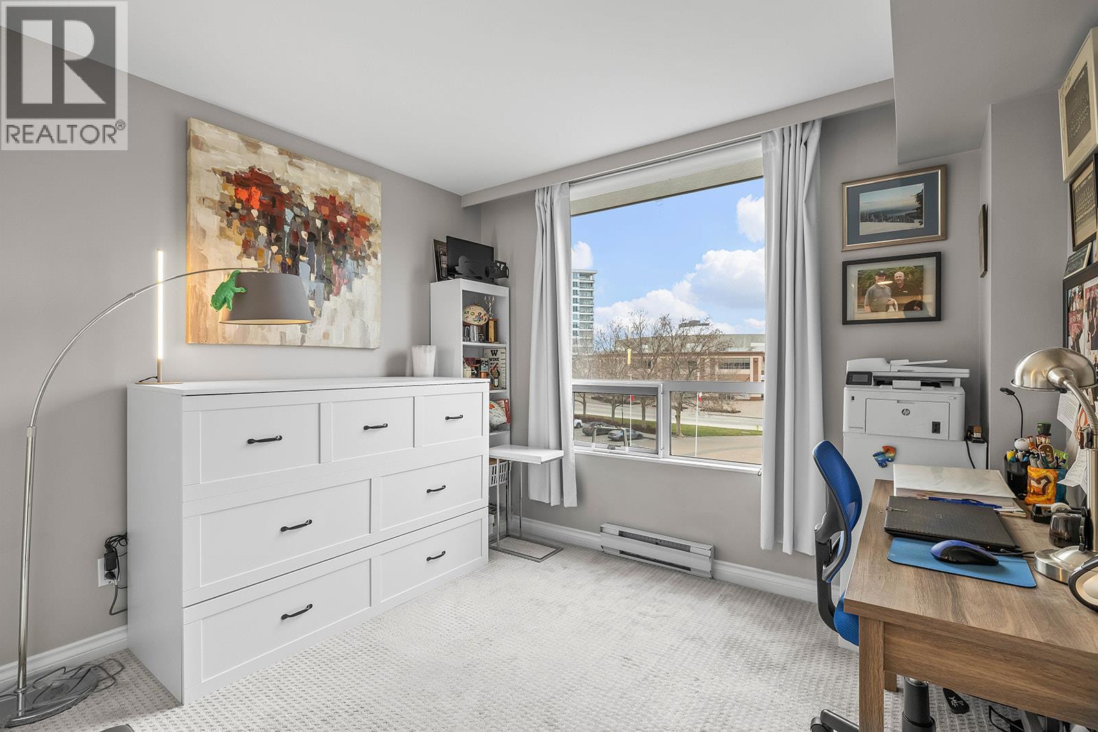 302 1160 Sunset Drive, Kelowna