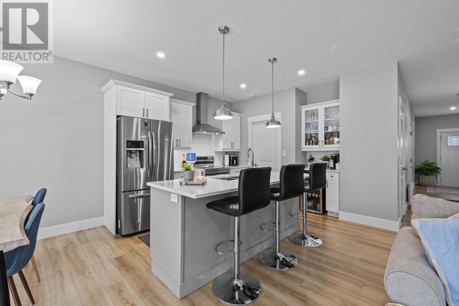 40 WOODHOUSE COURT - 10