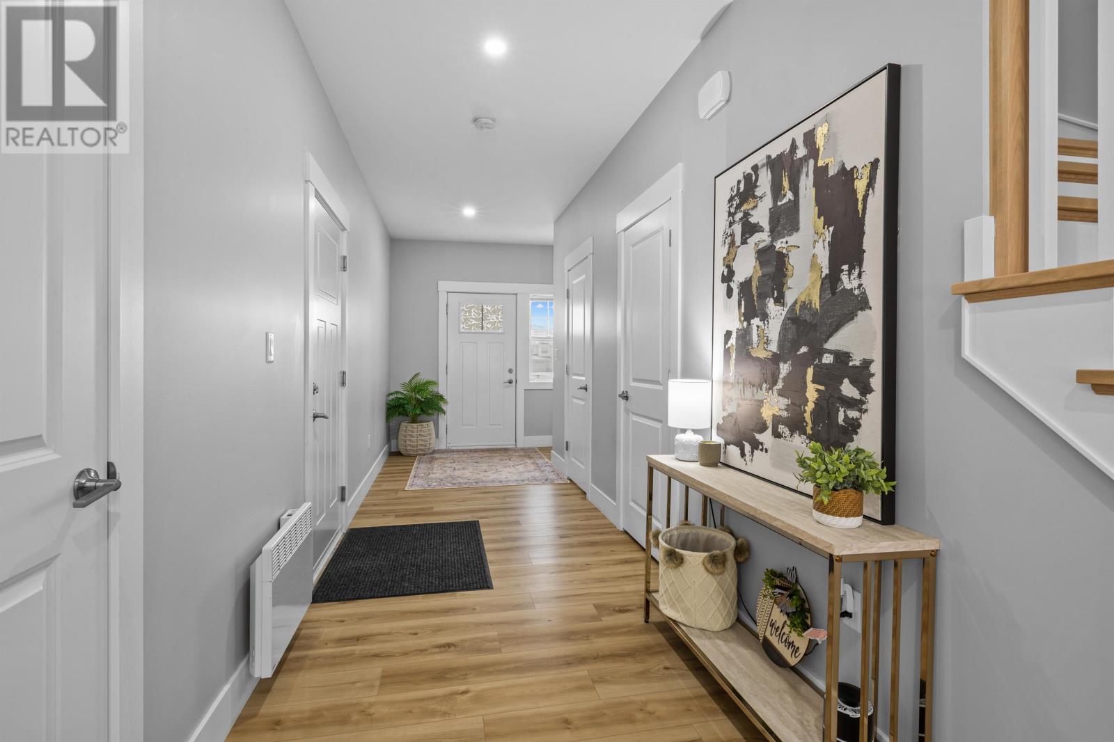 40 WOODHOUSE COURT - 8