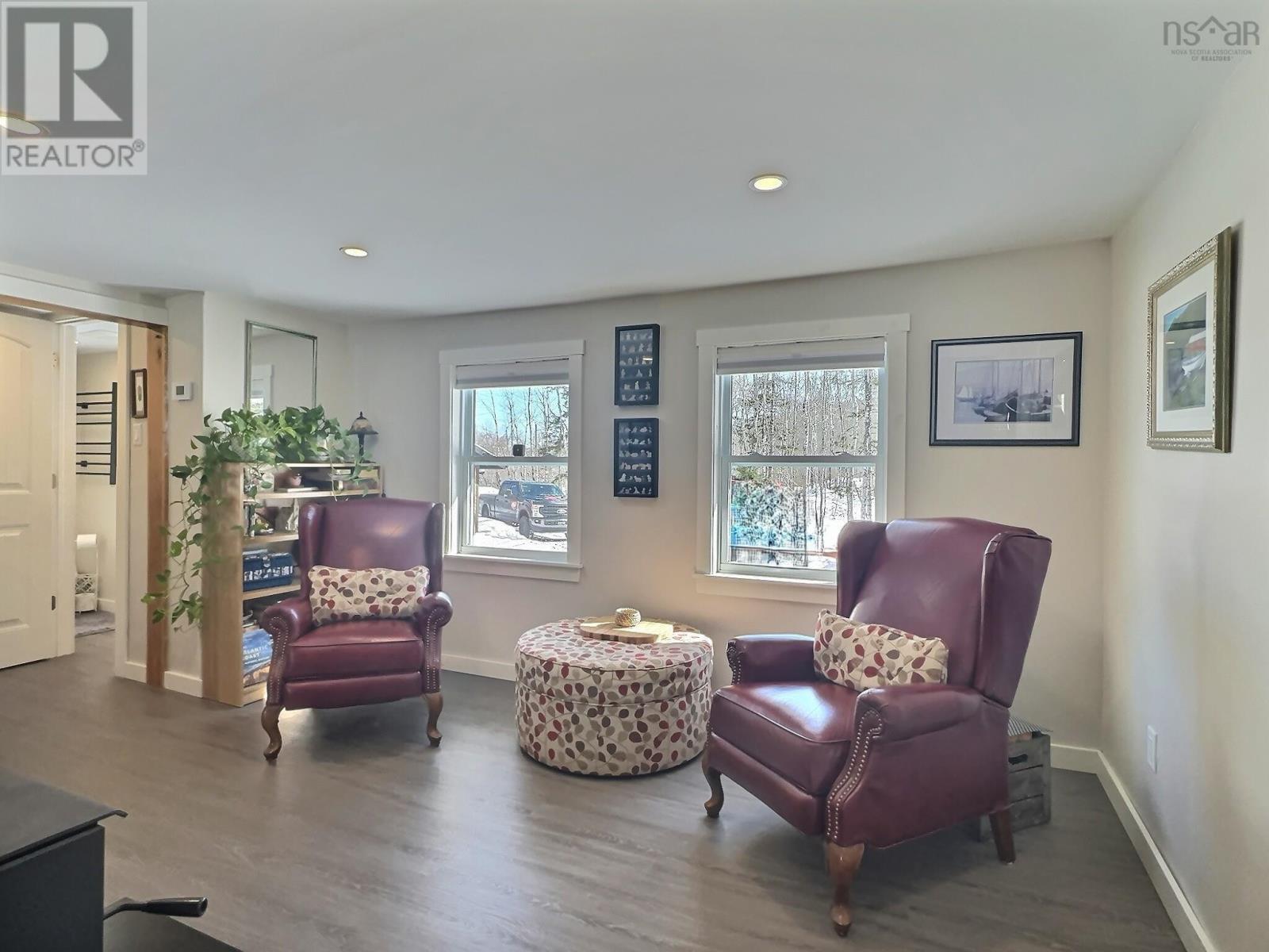 Property 3 of 21 of 556 Valley Road