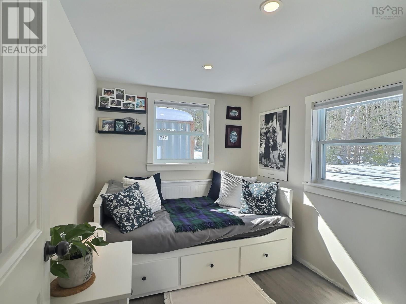 Property 6 of 21 of 556 Valley Road