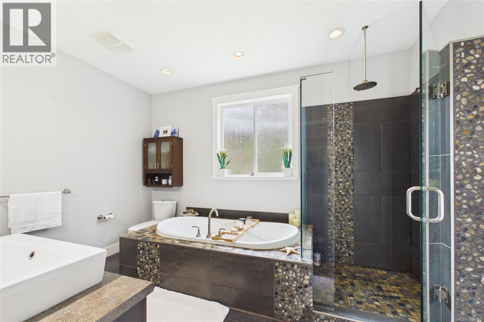 3373 CREEKSIDE PL - 29