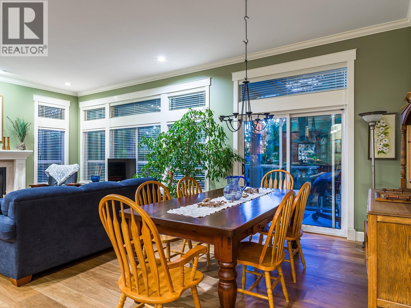 5790 Garnet Pl, Nanaimo