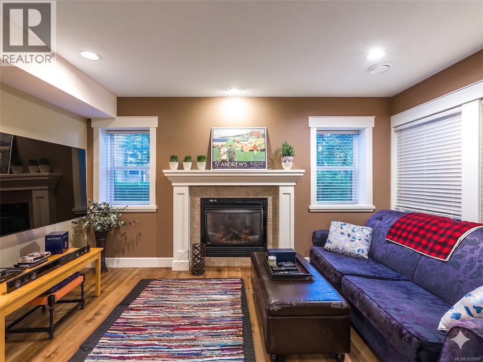 5790 Garnet Pl, Nanaimo