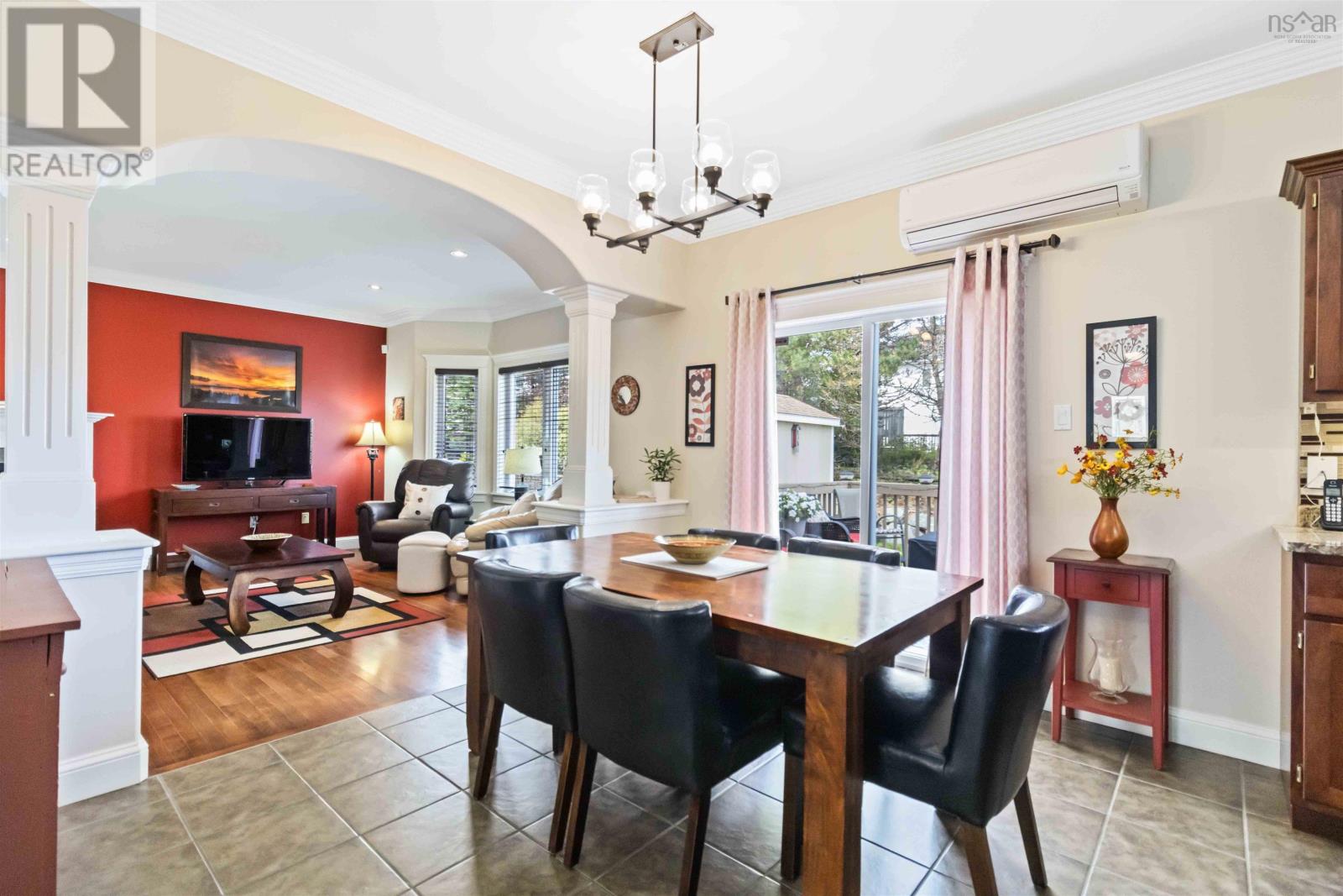 Property 38 of 52 of 233 Starboard Drive