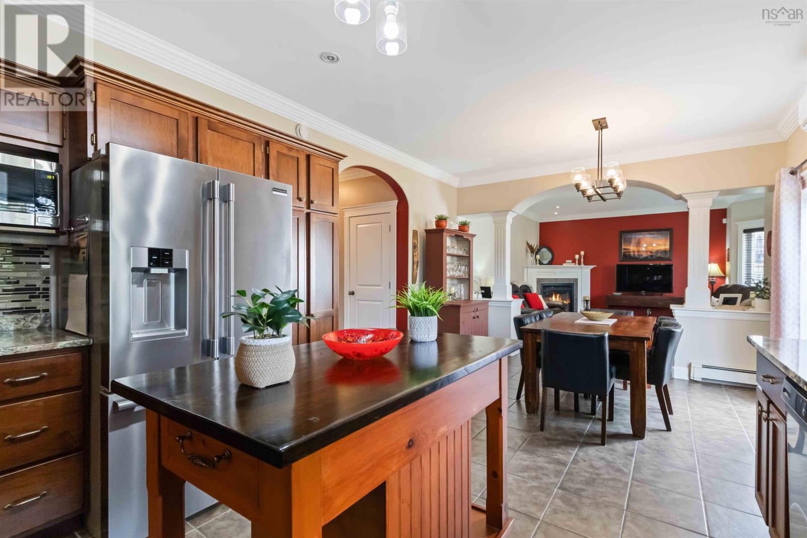 Property 31 of 52 of 233 Starboard Drive