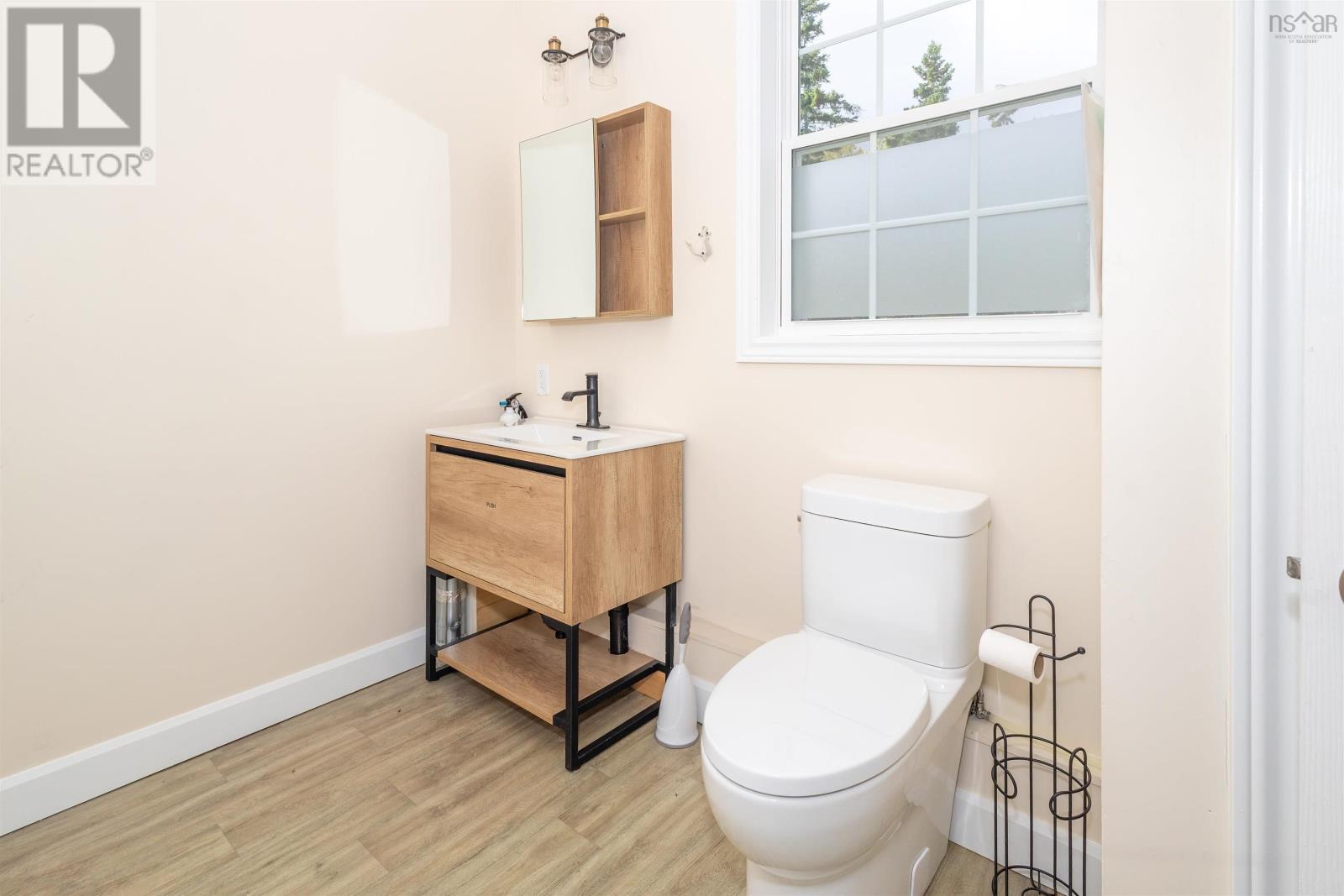 Property 4 of 35 of 696 Point Aconi Road