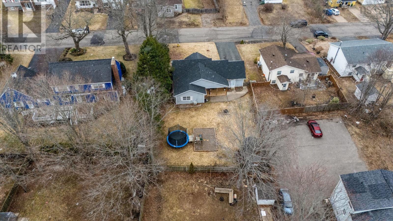 Property 3 of 31 of 25 Churchill Avenue