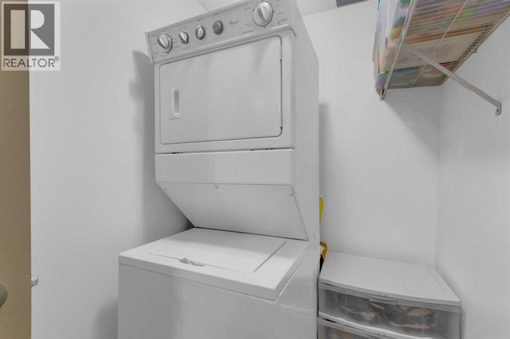 Single Family House for Sale in #  Lake Fraser Drive SE Lake Bonavista Calgary 