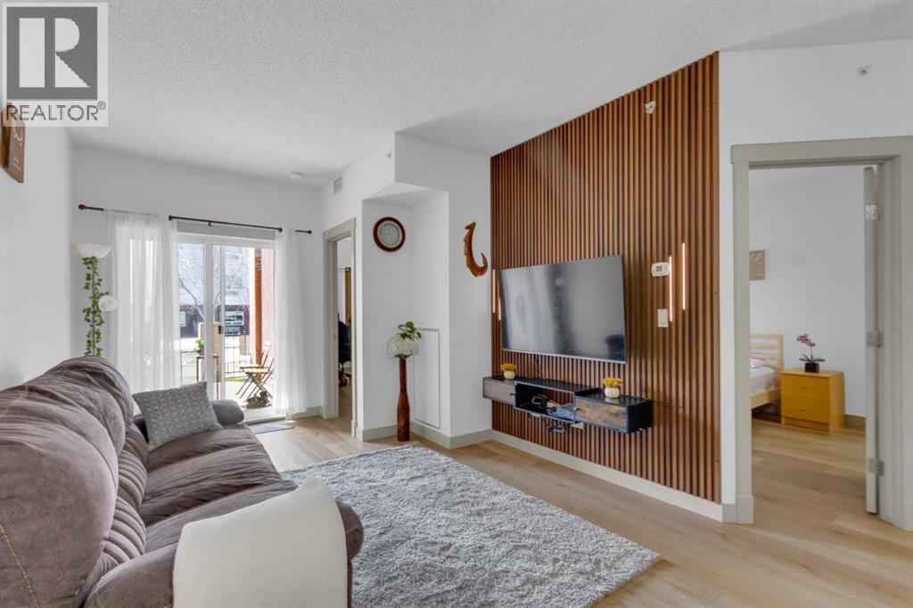 Single Family House for Sale in #  Lake Fraser Drive SE Lake Bonavista Calgary 