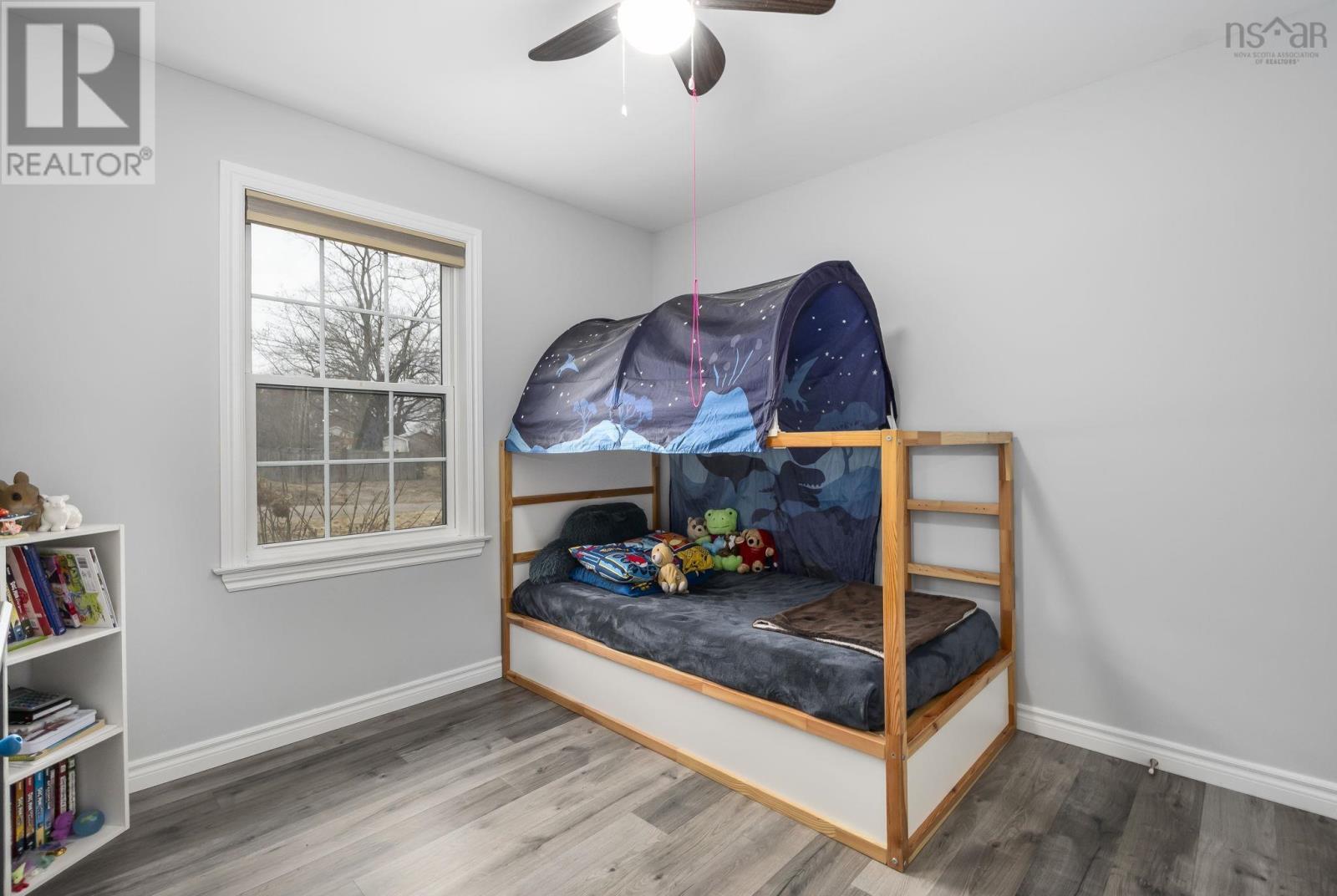 Property 29 of 31 of 25 Churchill Avenue