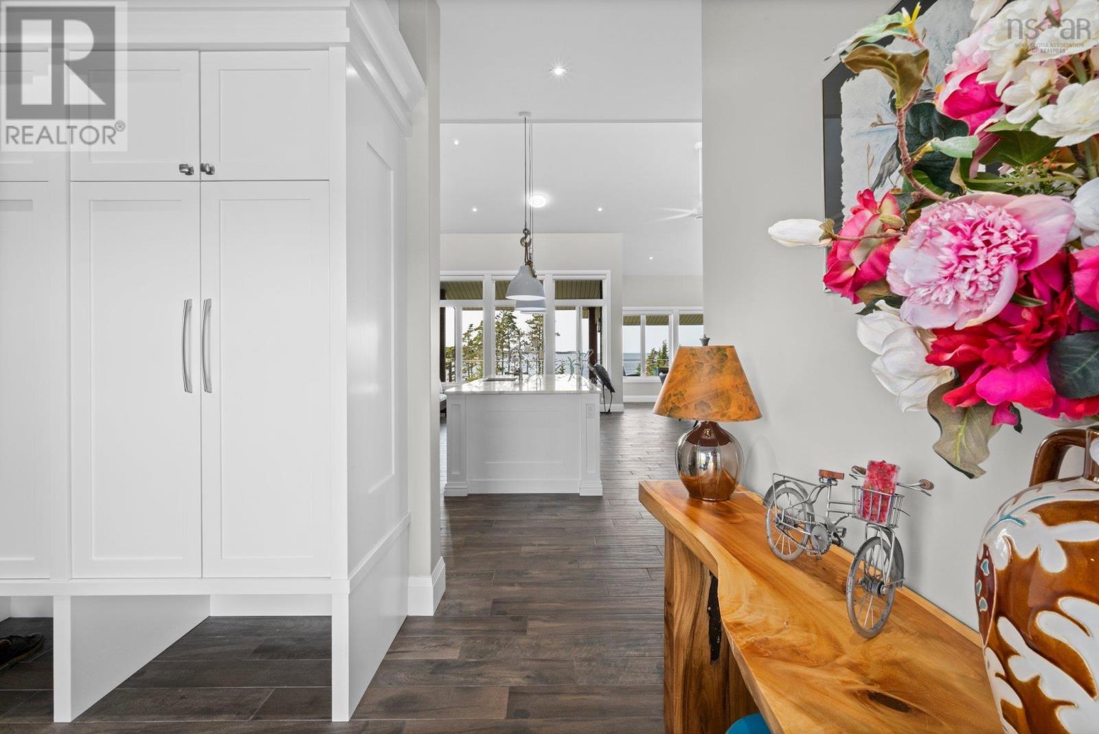 Property 2 of 51 of 22 Thumbcap Lane