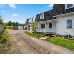 330 Ch. Des Outaouais, L Ile Du Grand Calumet, QC J0X1J0 Photo 24