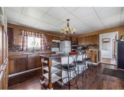 330 Ch. Des Outaouais, L Ile Du Grand Calumet, QC J0X1J0 Photo 14