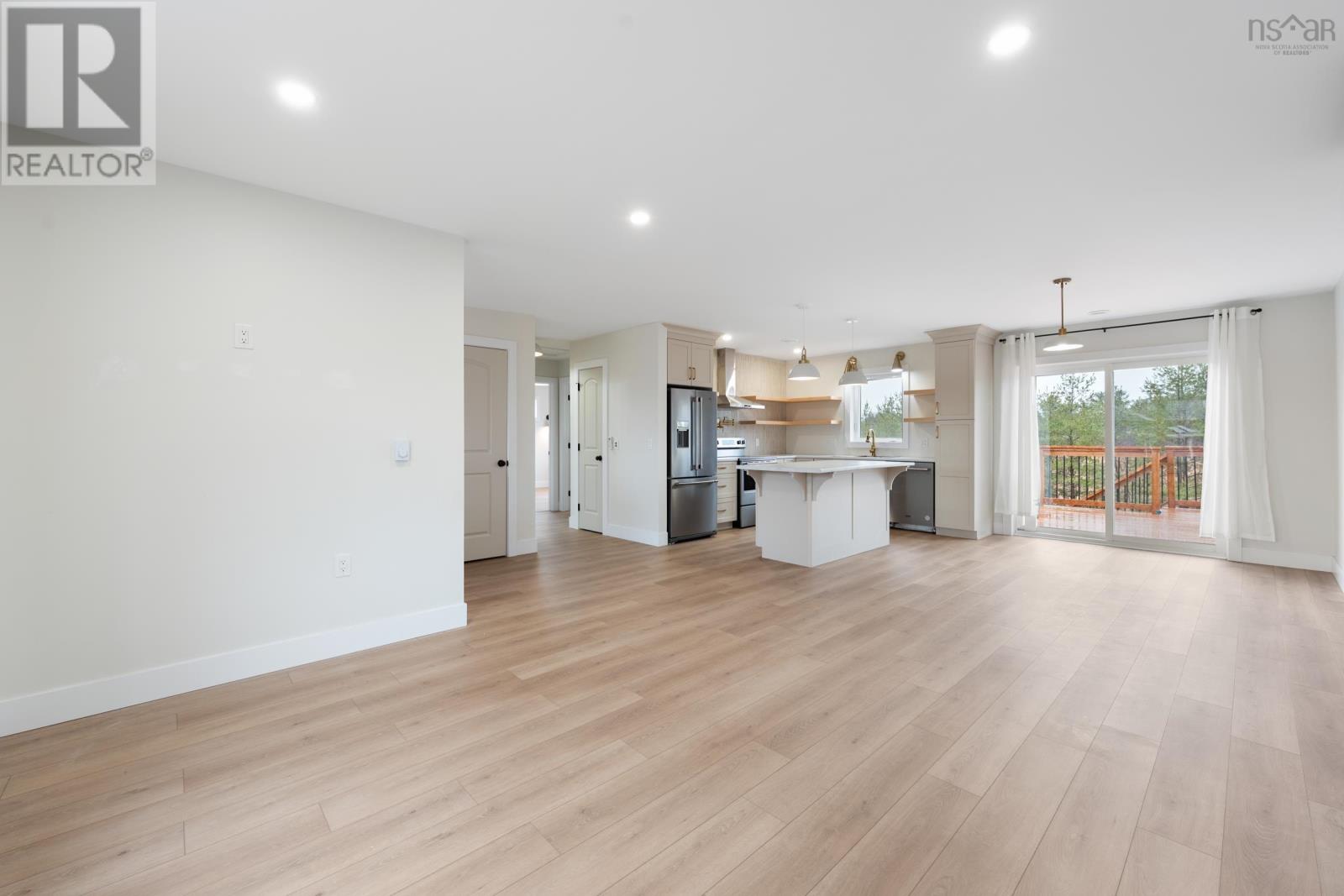 Property 10 of 41 of 4 Acorn Lane