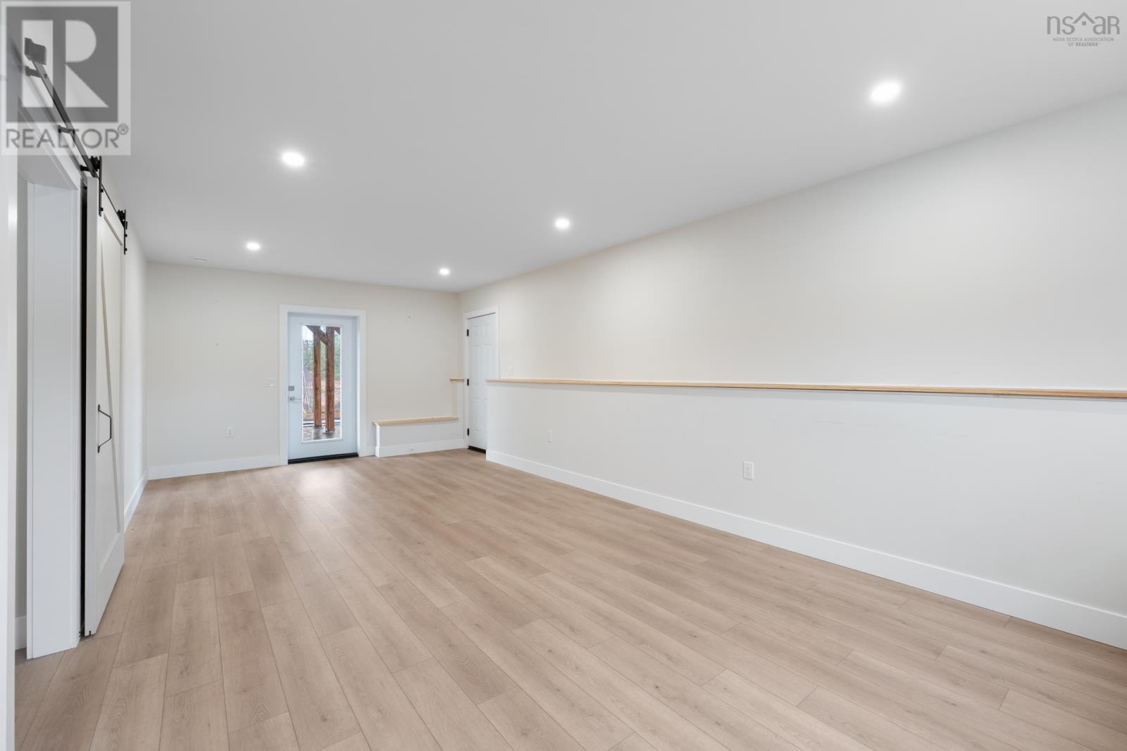 Property 27 of 41 of 4 Acorn Lane