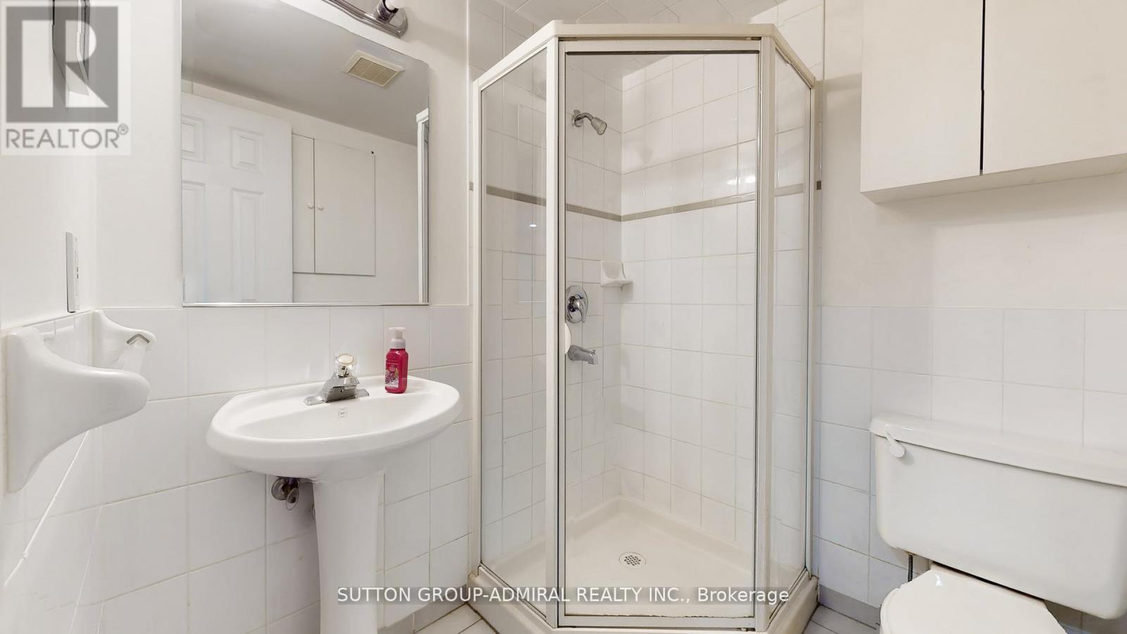 93 PATRICE CRESCENT - 23