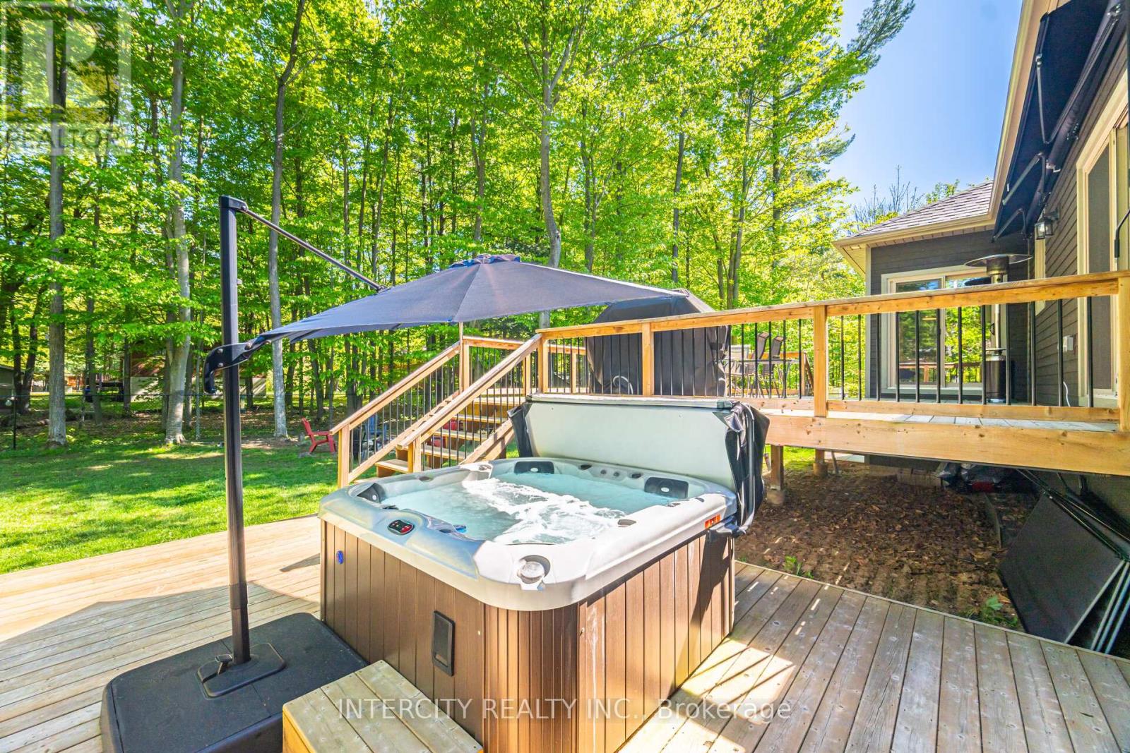 41 TALL PINES DRIVE - 30