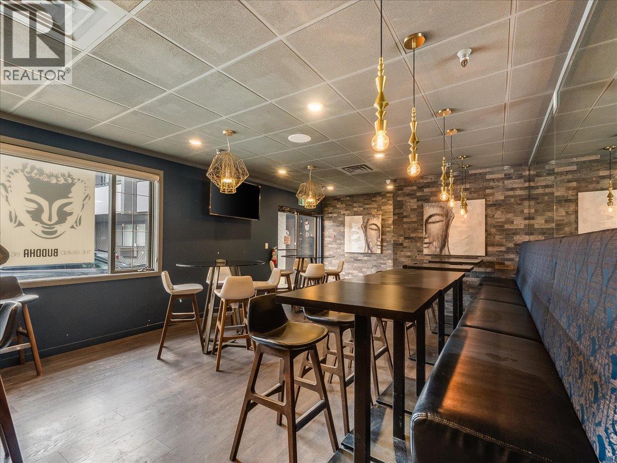 2 1810 8th Avenue, Castlegar