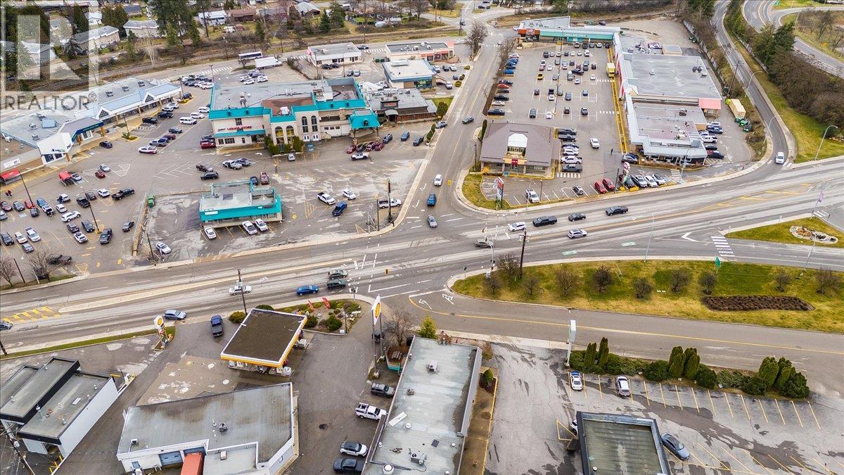 2 1810 8th Avenue, Castlegar