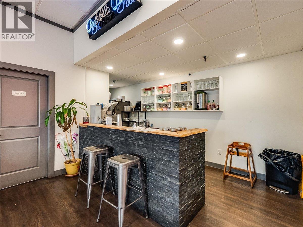 2 1810 8th Avenue, Castlegar