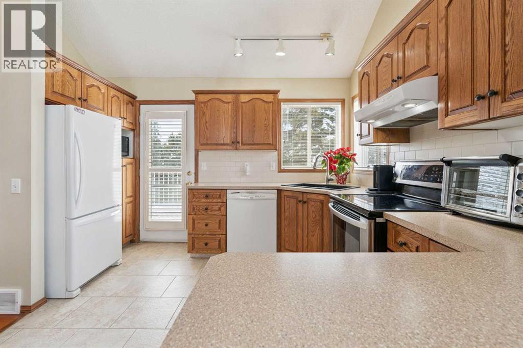 26 Quigley Drive, Cochrane