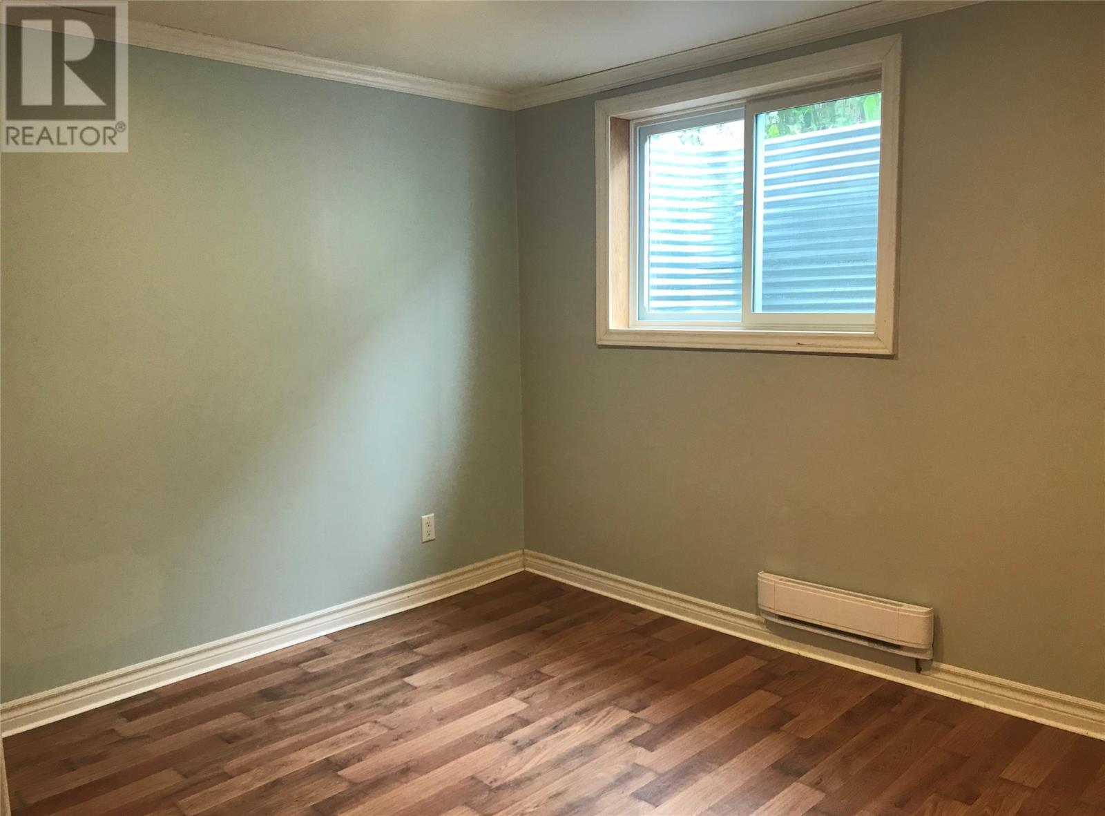 84 Winsor Drive — photo 11